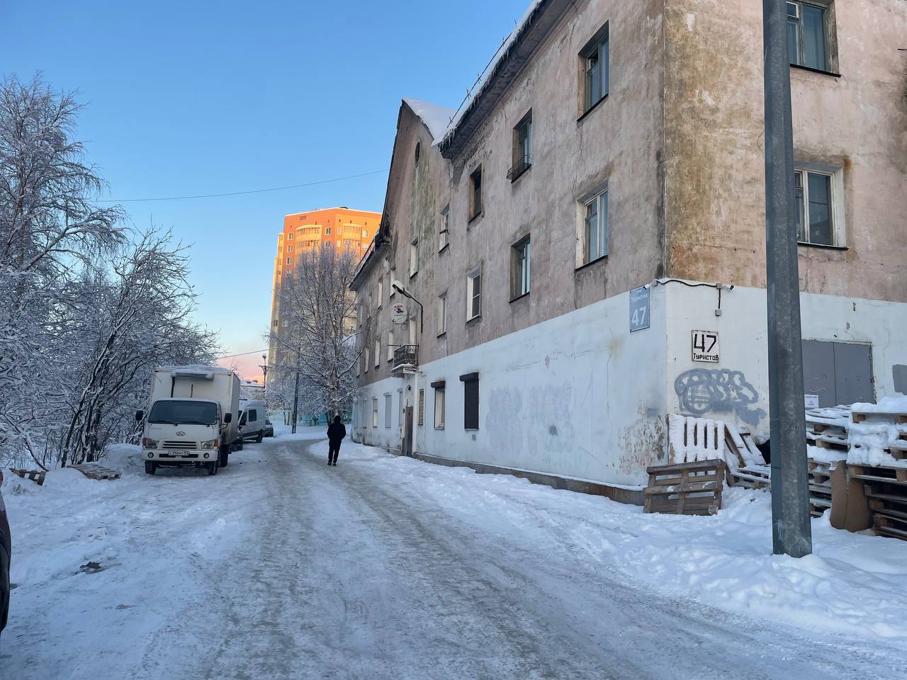 Туристов 47.jpg